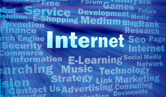 网站建设知识：企业做网站改版如何才能避免降权