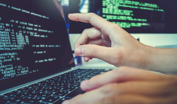 企业制作高端网站维护费用重点包括哪些