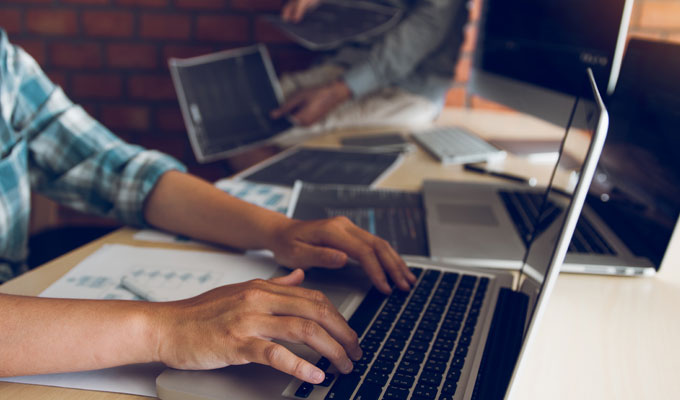 企业建设高端网站时有哪些技巧可以借鉴